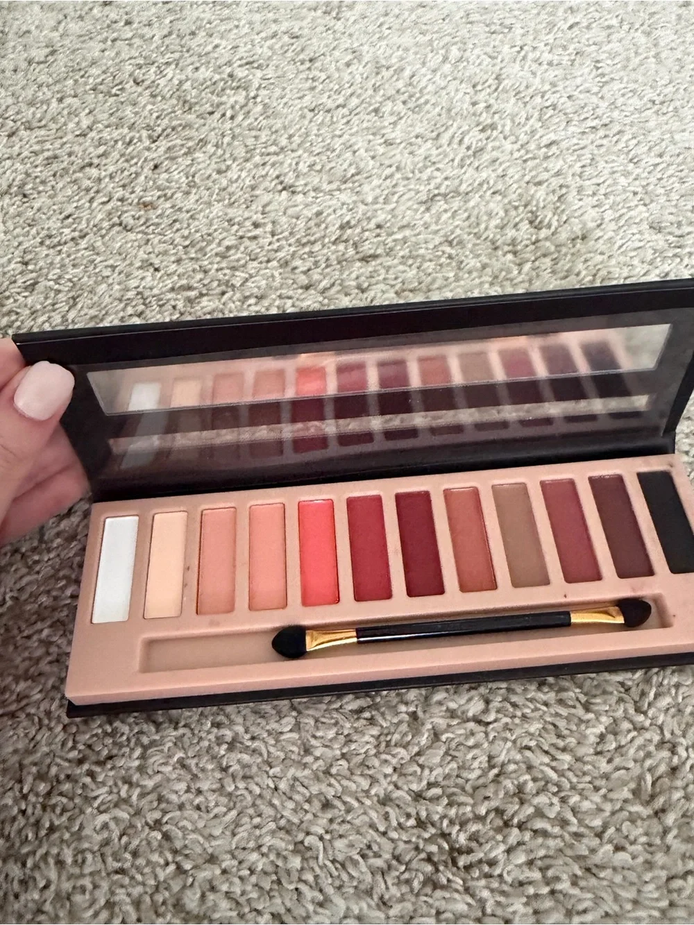 Urban Decay Naked8 12-Color Eyeshadow Palette - Black with Coral Lettering